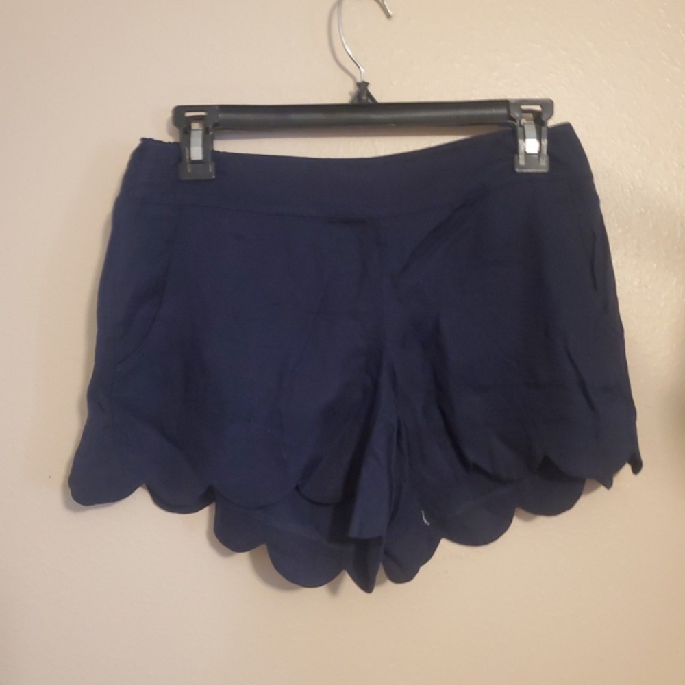 Lilly Pulitzer buttercup scalloped black shorts